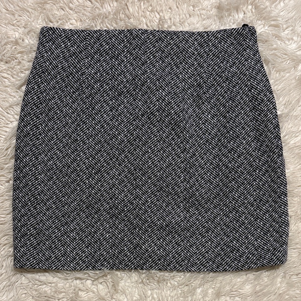 H&M Black and White Pencil Skirt